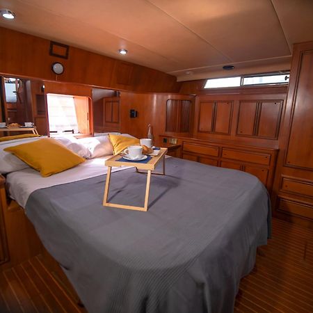 Master&Commander Hotel Valencia Kültér fotó